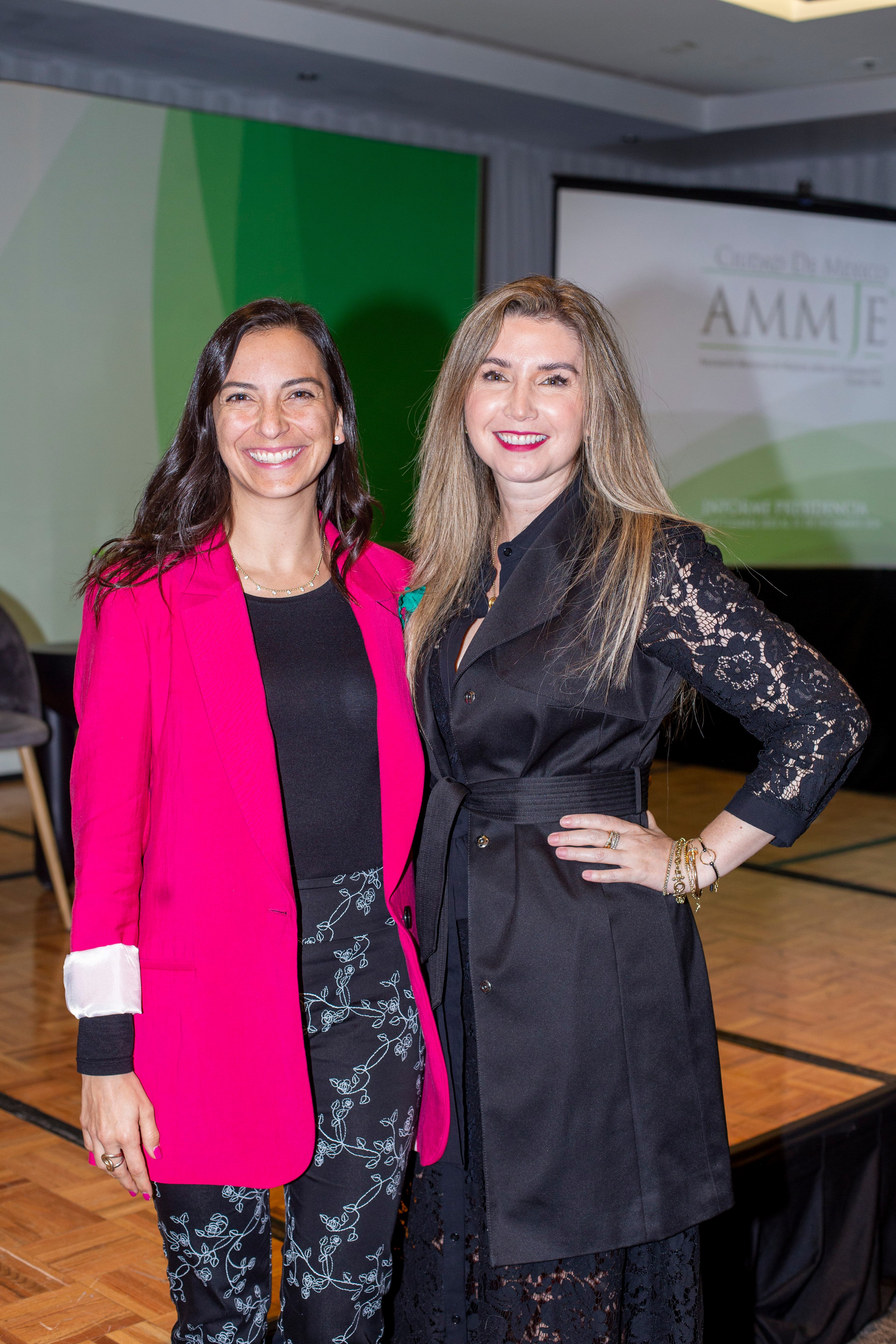 Patricia Desentis y Catalina Irurita. (Foto: Edgar Silva Fuentes S.)