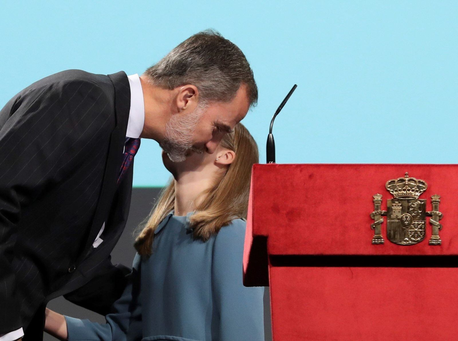 La princesa Leonor de España celebra su cumpleaños con su primer discurso oficial