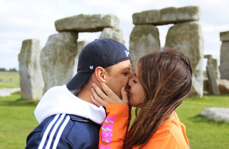 Chicharito y su relación con Sarah Kohan enciende la red