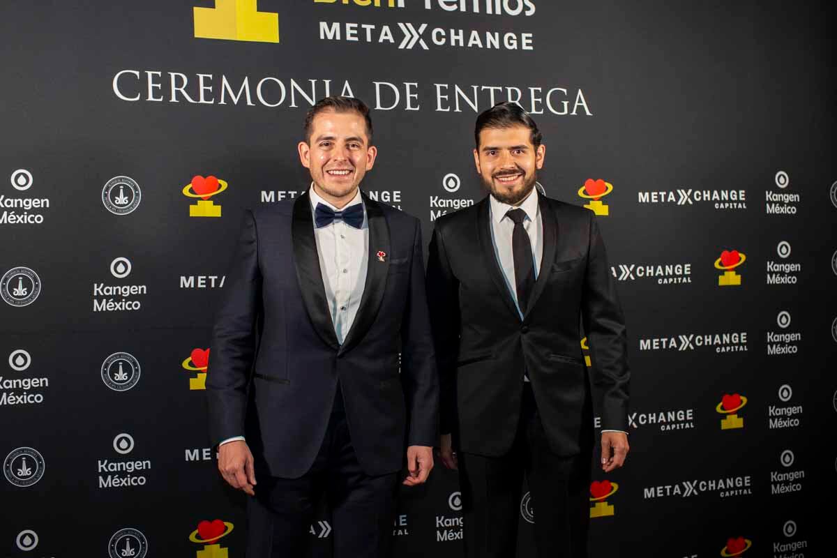 Uriel y Ade Alvarado. (Foto: Esteban Torreblanca)