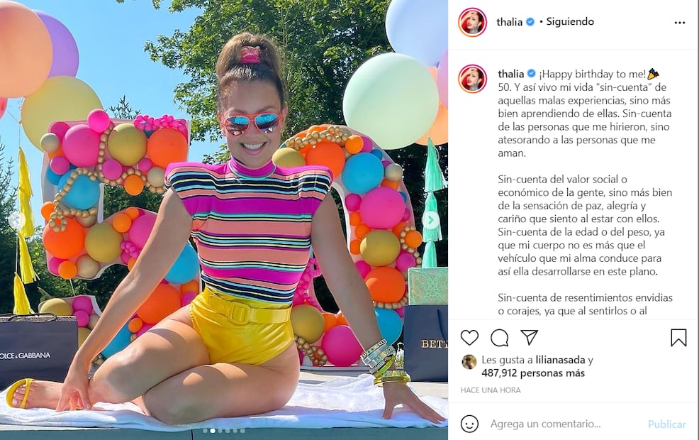 Thalía cumple 50 años y lo celebra con atractivas fotos llenas de color