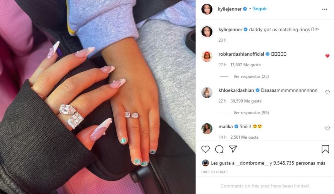 Los sorprendentes anillos de diamantes de Kylie Jenner y Stormi Webster