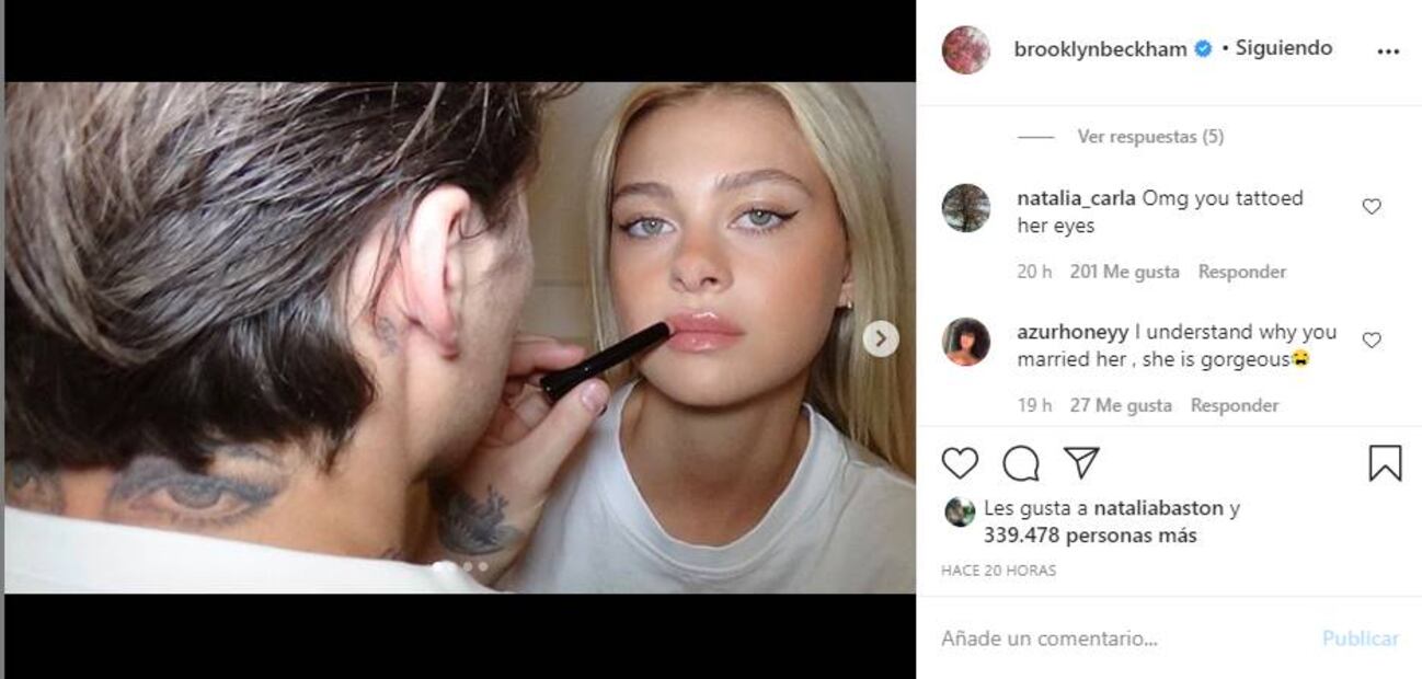 Brooklyn Beckham se tatúa los ojos de Nicola Peltz en el cuello