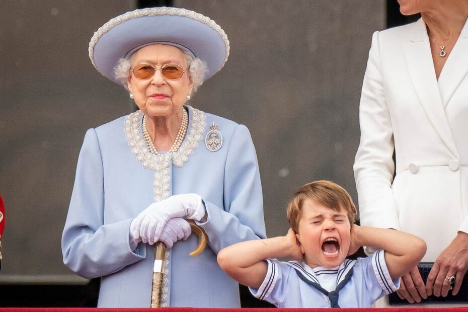 El príncipe Louis junto a la fallecida reina Isabel II / Foto: Archivo