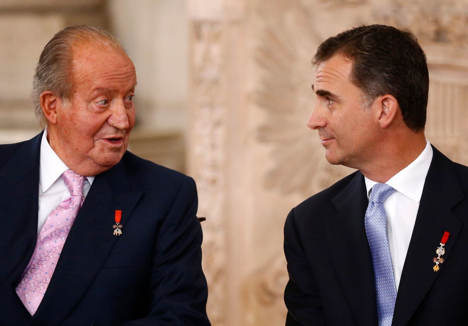 El rey Felipe VI no quiere que su papá, Juan Carlos I de España, lo acompañe en Qatar 2022