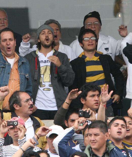 Duelo de famosos Tigres vs. Pumas