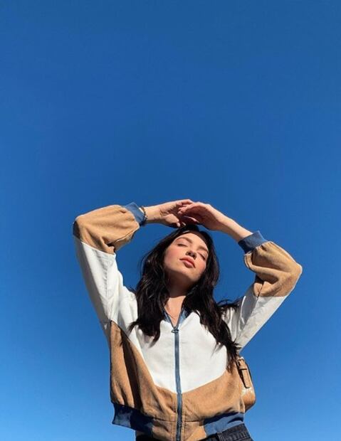 El sorprendente parecido entre Billie Eilish y Claudia, la novia de su hermano Finneas