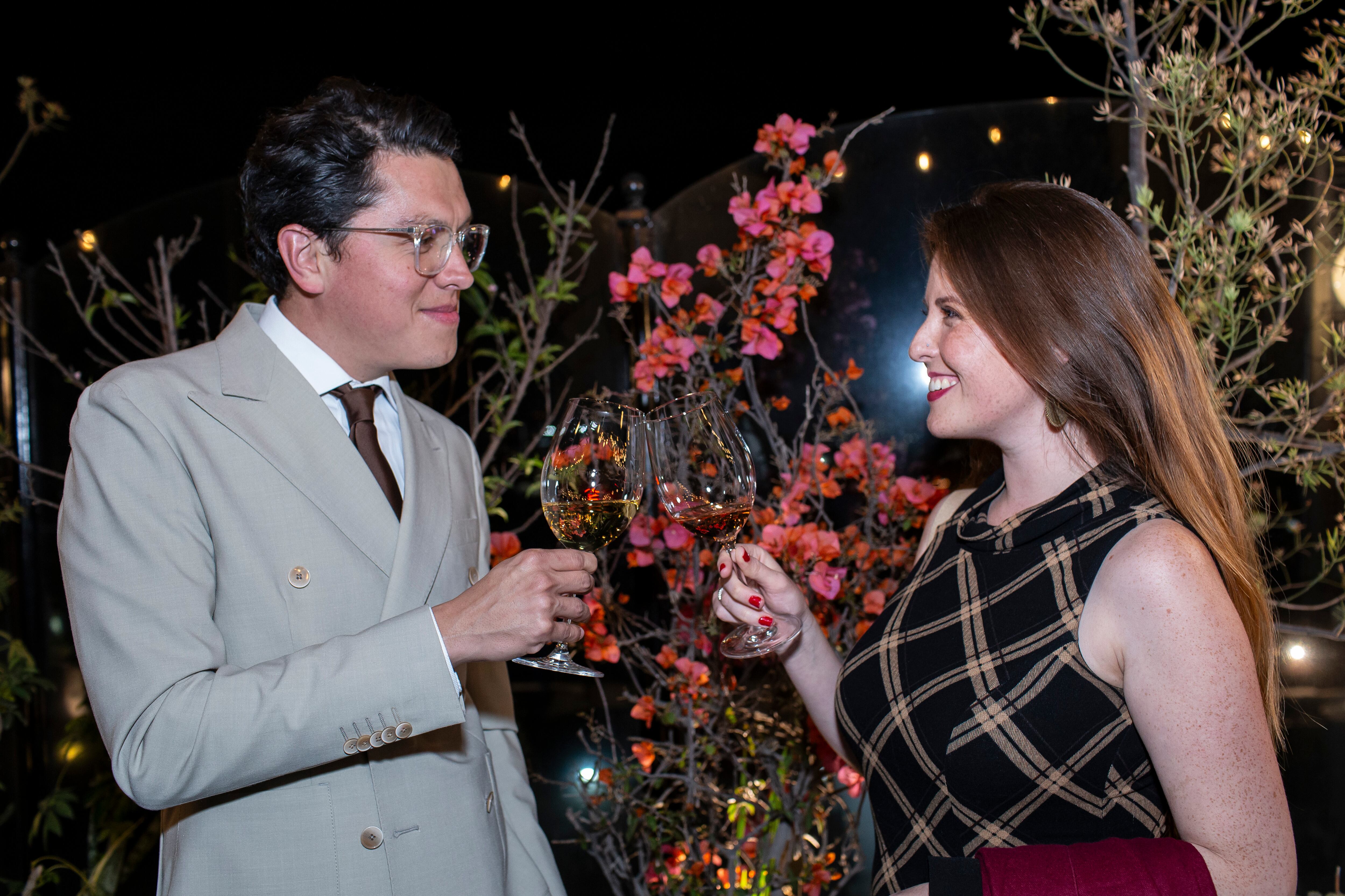 Ulises Ruiz y Jessica Vallín. (Foto: Esteban Torreblanca)