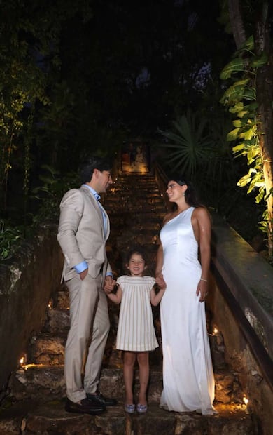 Manuel López San Martín y Celina Palomera se casaron en una mística boda