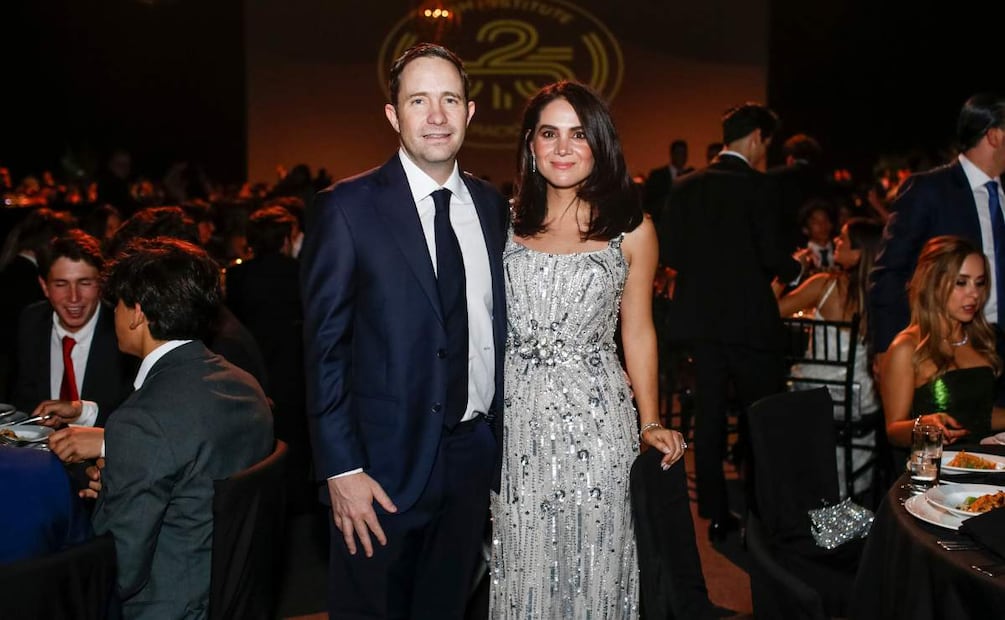 Benjamín Salinas Sada y Fernanda Castillo / Foto: Esteban Torreblanca