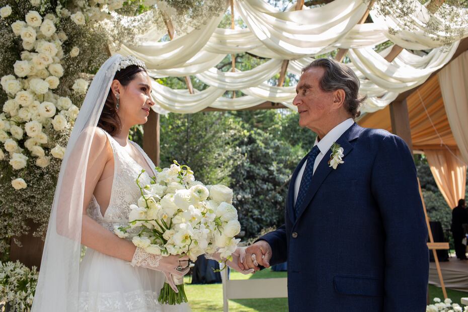 Omar Mario Beteta y Araceli Peraza/Esteban Torreblanca.