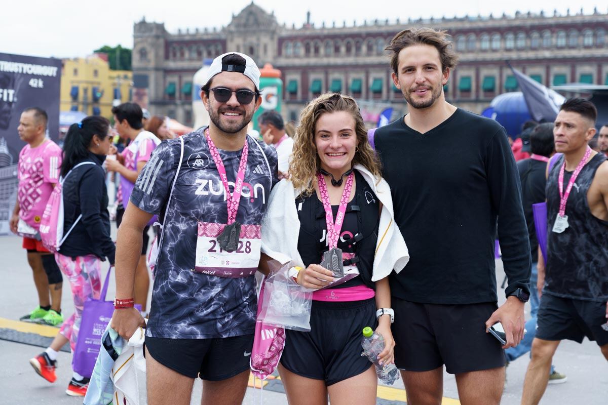 Gonzalo Paniagua, Mariana González y Daniel Castañón. (Foto: Héptor Arjona para VIP)