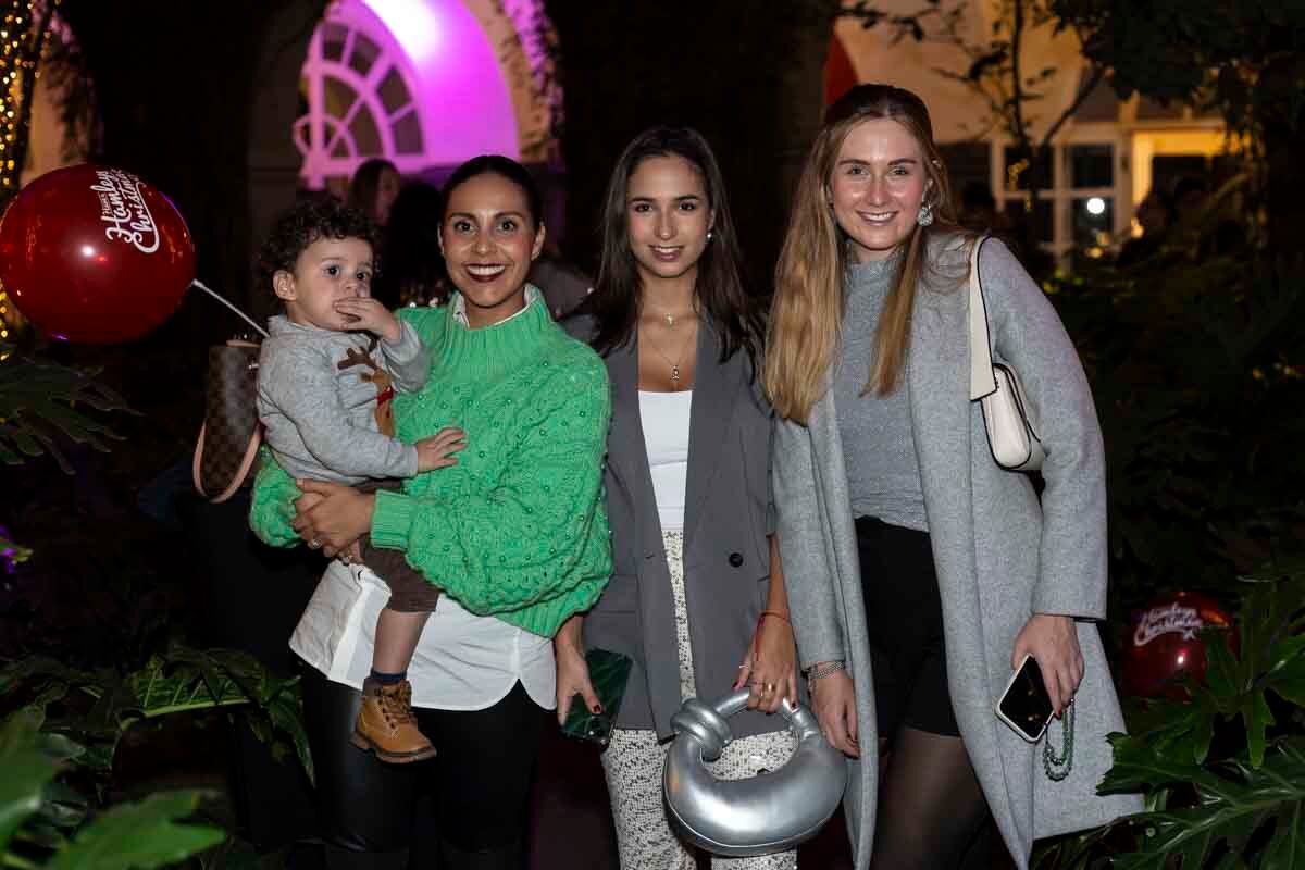 Leonardo Morales, Carolina García, Montserrat y Sofía López. (Foto: Esteban Torreblanca)