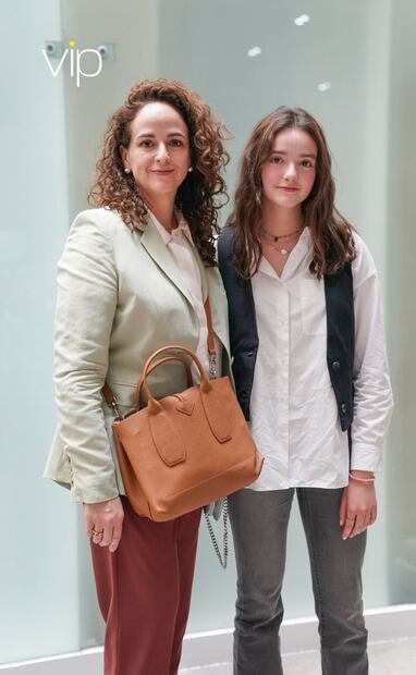 Ariana Aguirre y Elena Orozco. (Foto: Héptor Arjona)