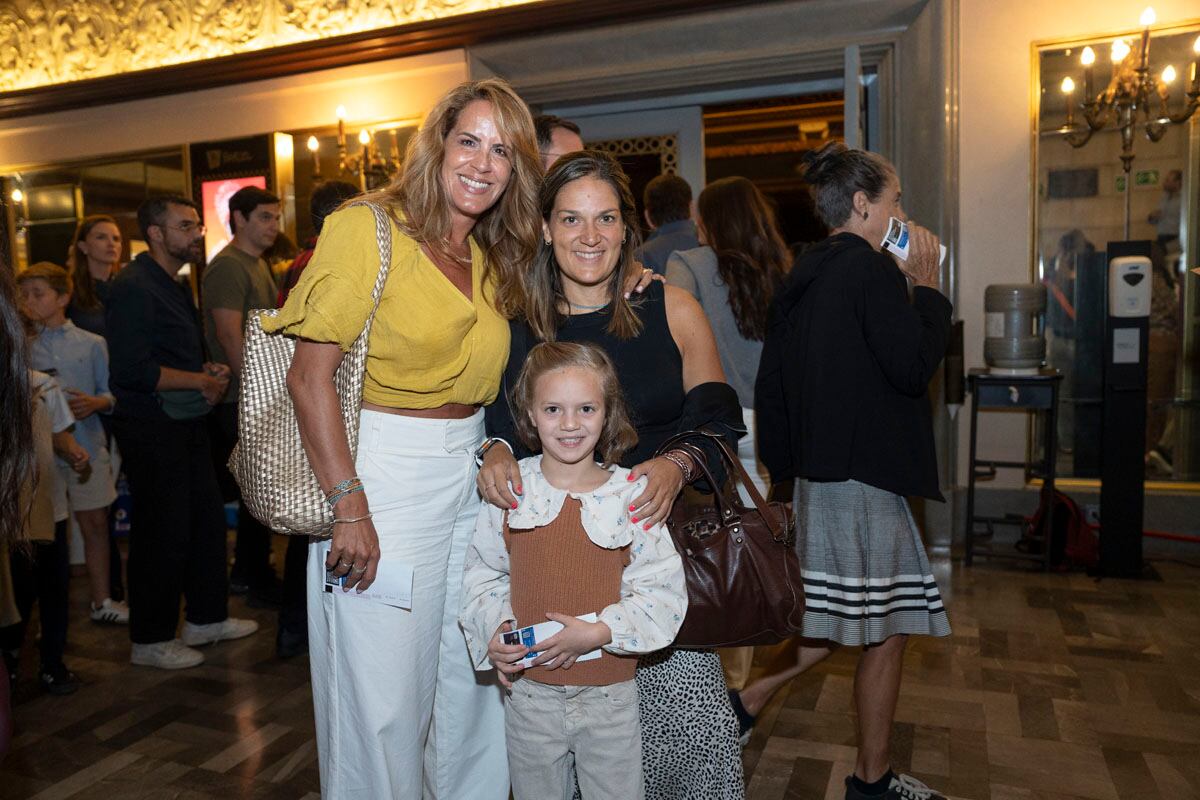 Viridiana Vega, Marilú Benítez y Emilia Nader. (Foto: Héptor Arjona)