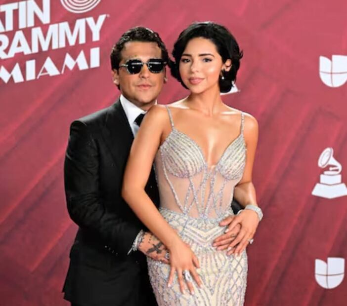 Christian Nodal y Ángela Aguilar en los Latin Grammy 2024 / Foto: AFP