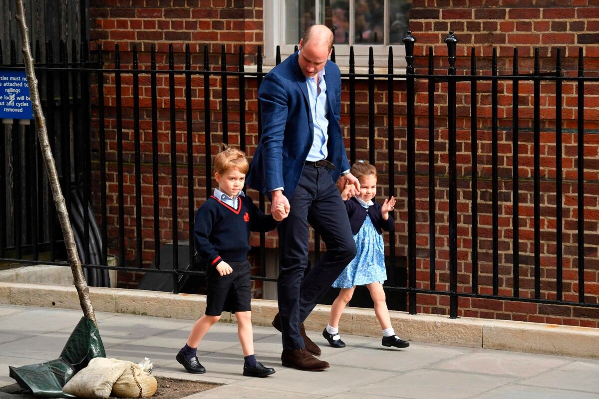 El príncipe George y la princesa Charlotte sin permiso de tener mejores amigos en la escuela