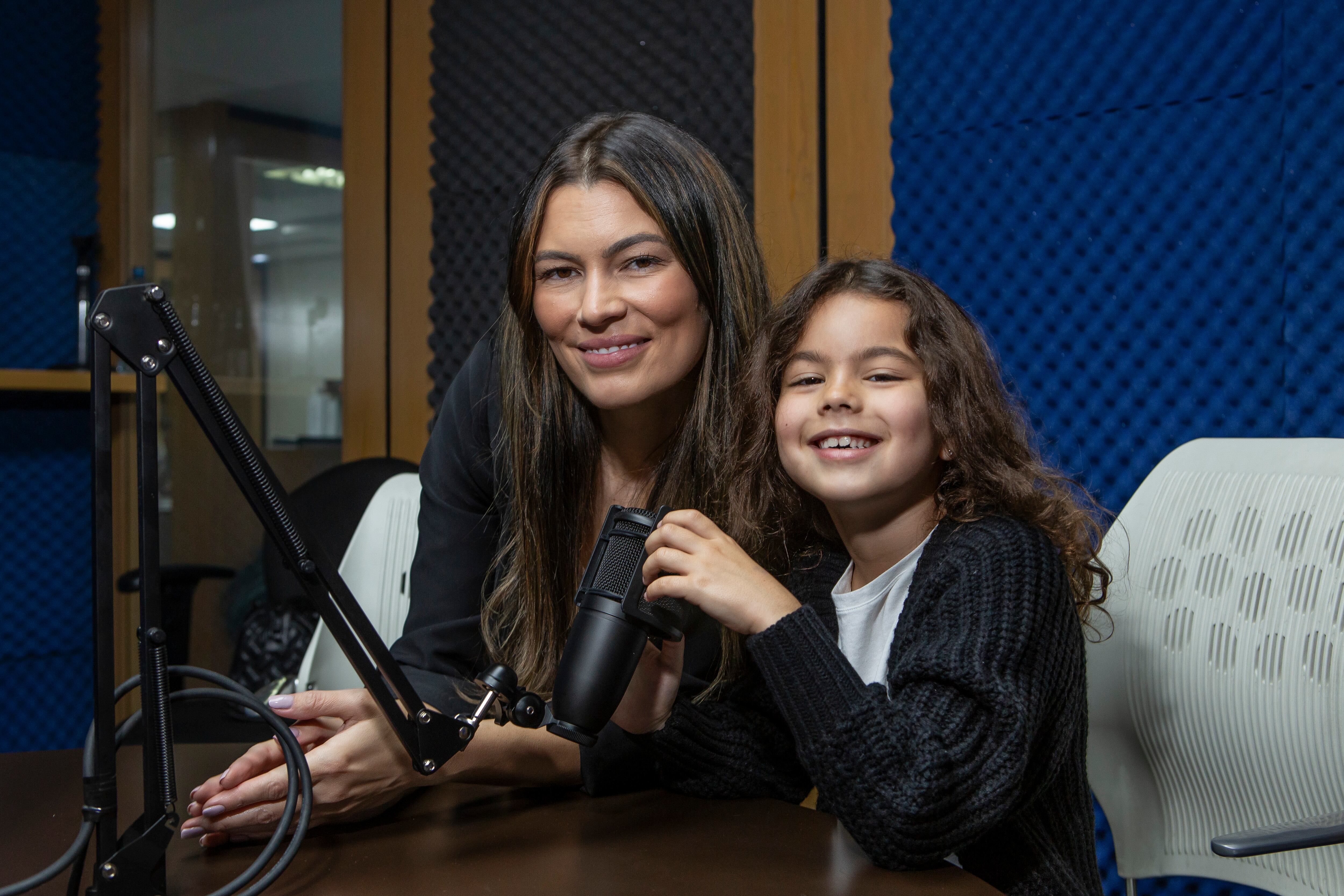 Natália Subtil y Mila Mayer/Esteban Torreblanca.