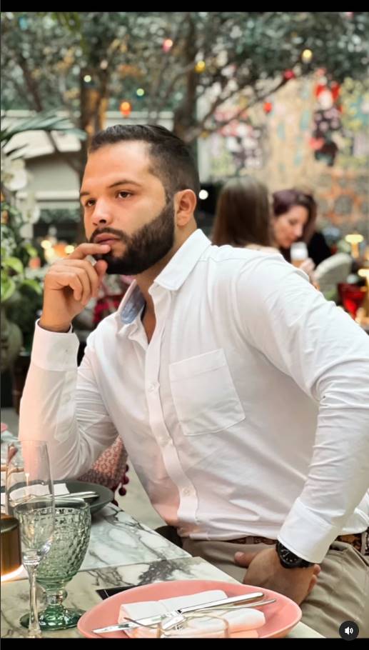 Leonardo Aguilar y sus 12 fotos más sexys para cerrar el 2021