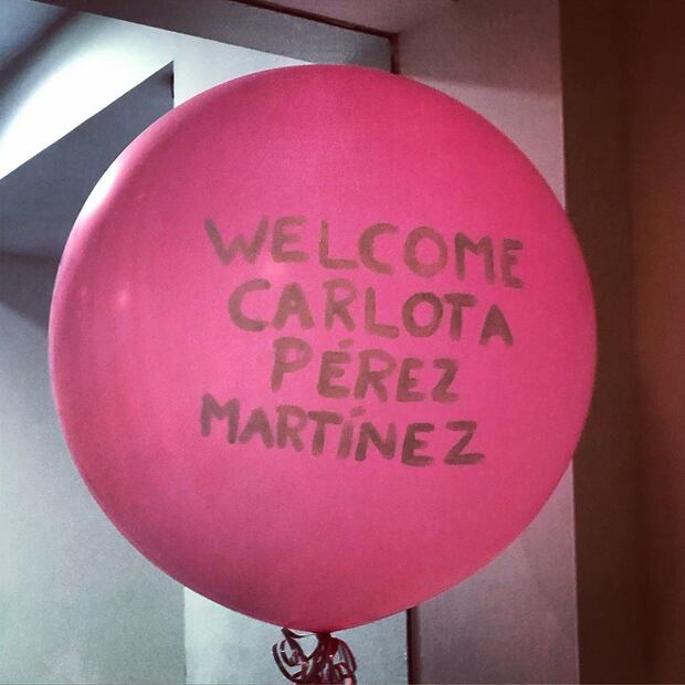 Checo Pérez y Carola Martínez reciben a su hija 