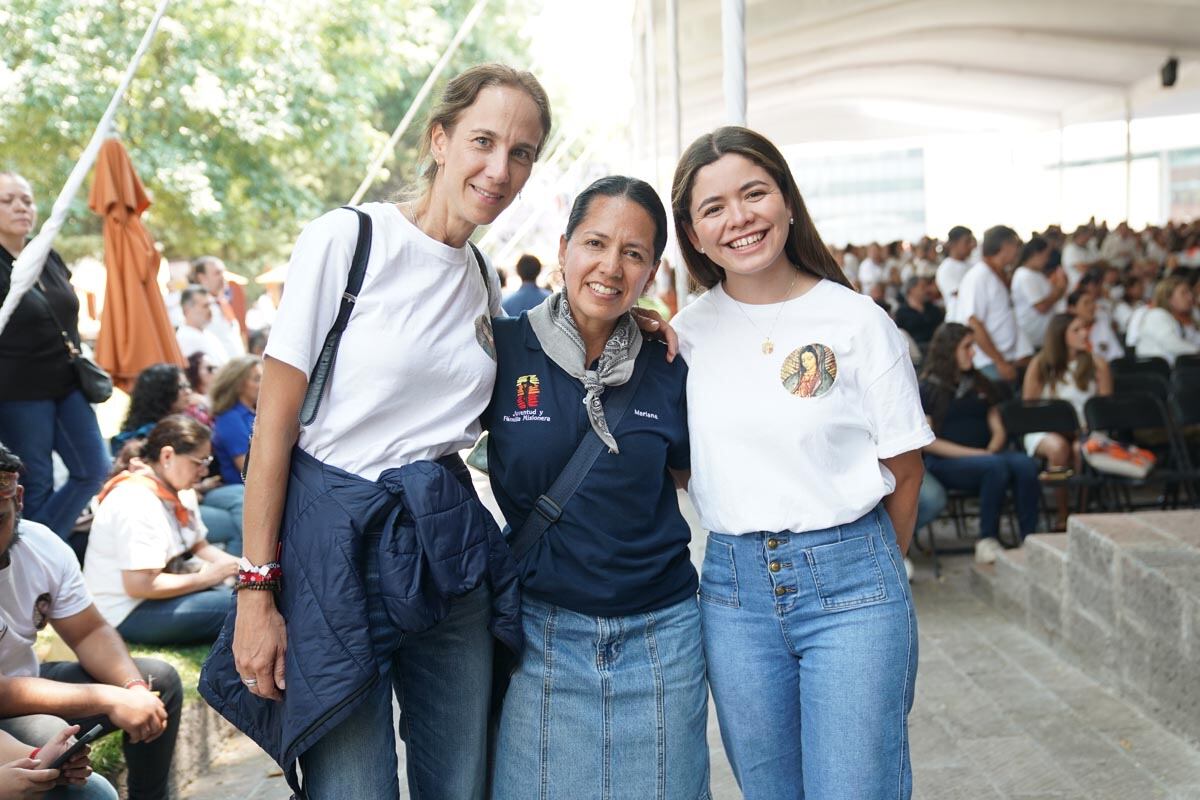 Mirta Leal, Mariana Arredondo y Natalia del Real. (Foto: Héptor Arjona)