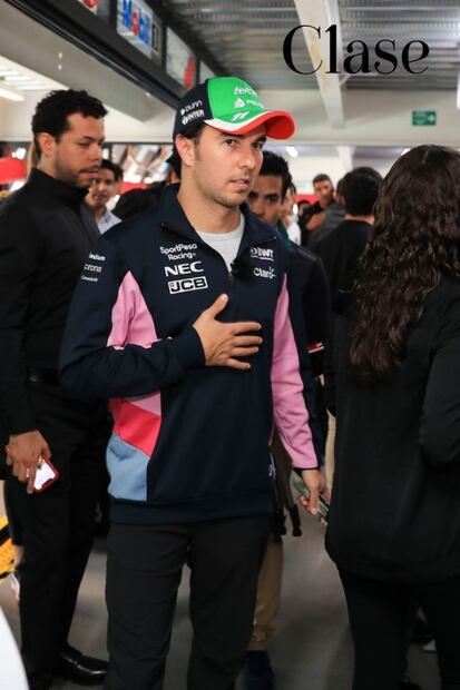 Carlos Slim Domit y Arturo Elias Ayub dan banderazo al evento de la F1 