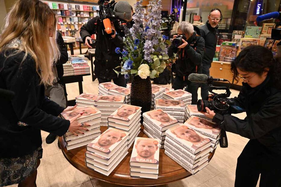 El libro del príncipe Harry rompe todos los récords de ventas