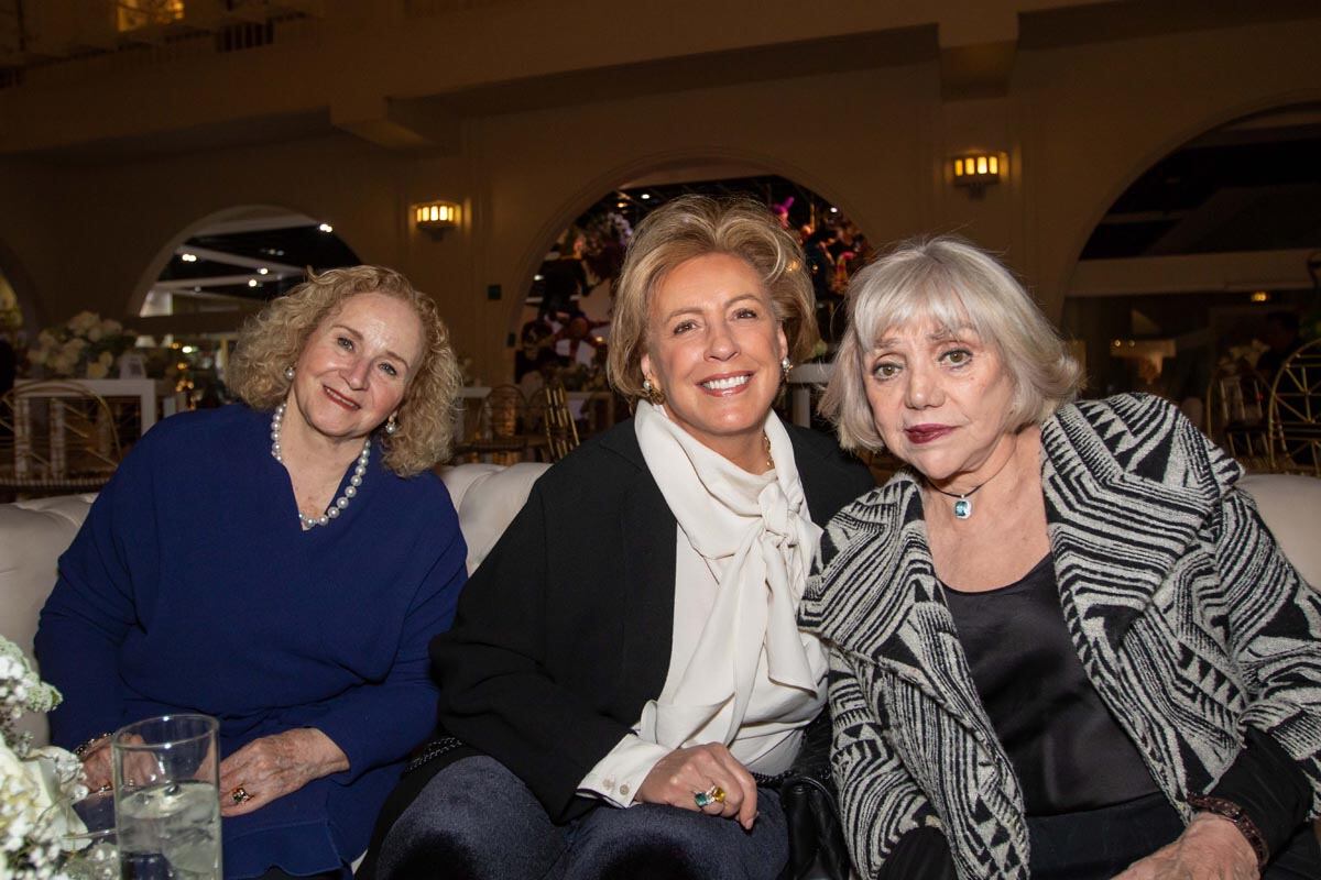 Patricia Hernández, Beatriz Menocal 
y Dinora Olmedo. (Foto: Arturo Quintero)