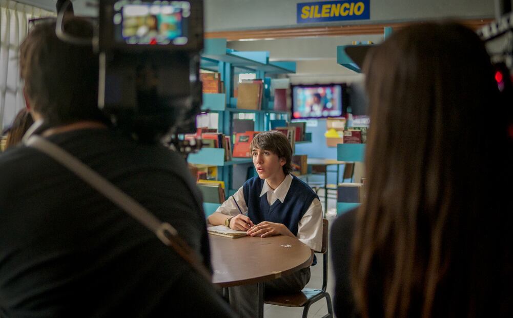Axel Madrazo en la serie "Nadie nos va a extrañar" / Foto: Cortesía