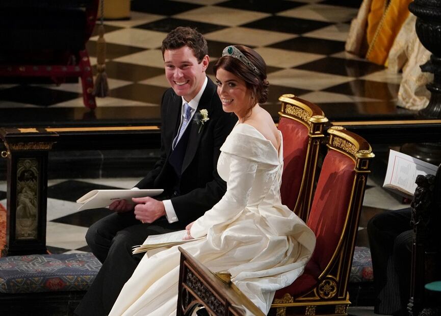 La cicatriz en la espalda de la princesa Eugenia y otros detalles en la boda real