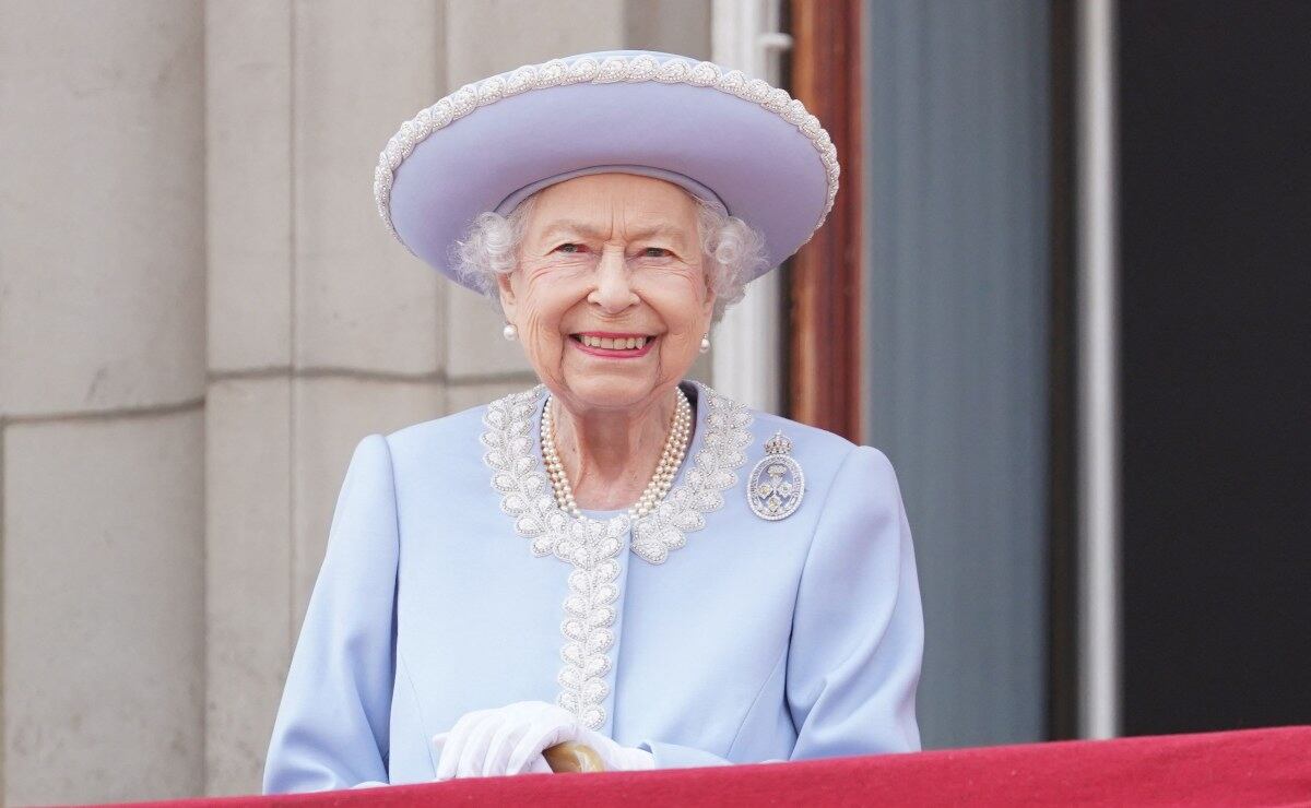 La reina Isabel II celebra jubileo de platino por sus 70 años en el trono