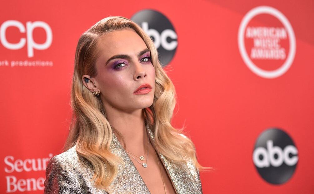 Cara Delevingne subastará NFT de su parte íntima para recaudar fondos a favor de la comunidad LGBTQ