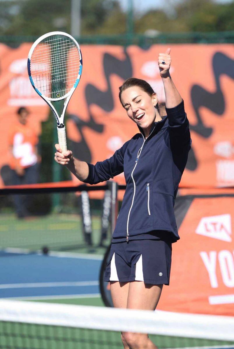 Kate Middleton como nunca la habías visto: de mini falda y jugando tenis con Emma Raducanu