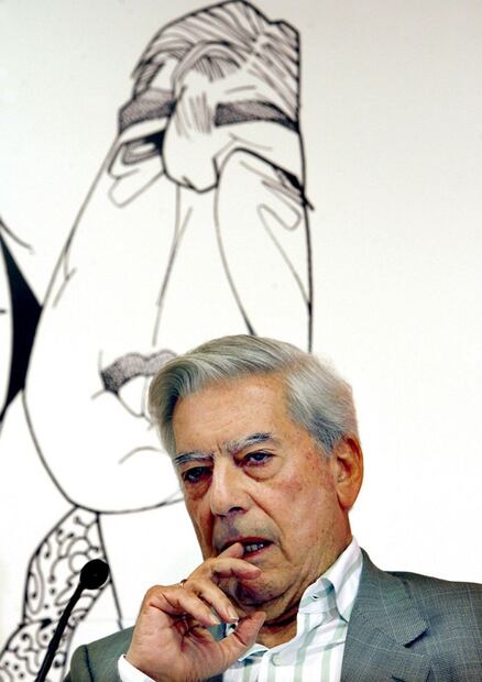 Dejó su matrimonio con su prima por "la reina de corazones"; él es Mario Vargas Llosa