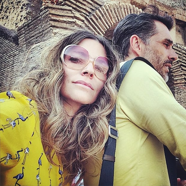 La historia de amor entre Issabela Camil y Sergio Mayer 
