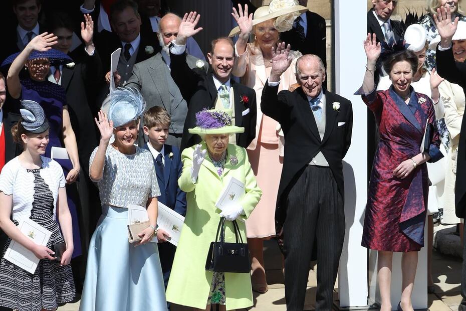 Elemento del equipo de seguridad de la reina Isabel II es acusado de violación y acoso