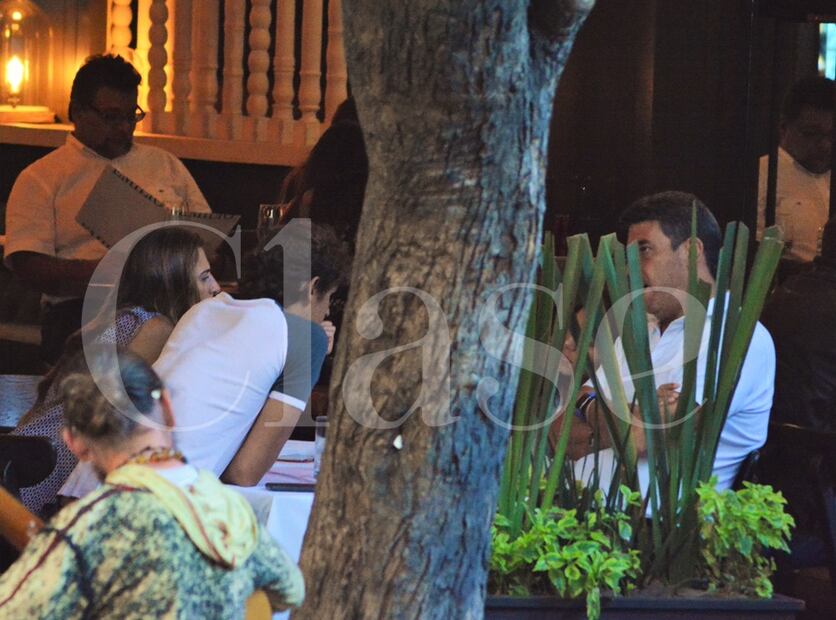 Paparazzi: Johanna Slim y Arturo Elías Ayub de paseo en familia