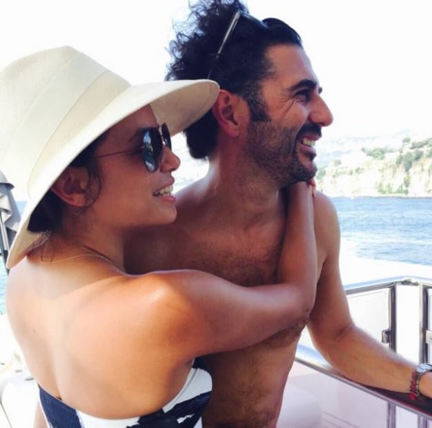 La historia de amor de Eva Longoria y Pepe Bastón 
