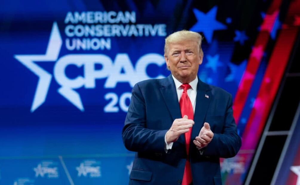 Donald Trump llama "vergüenza absoluta" a las restricciones de Facebook, Google y Twitter