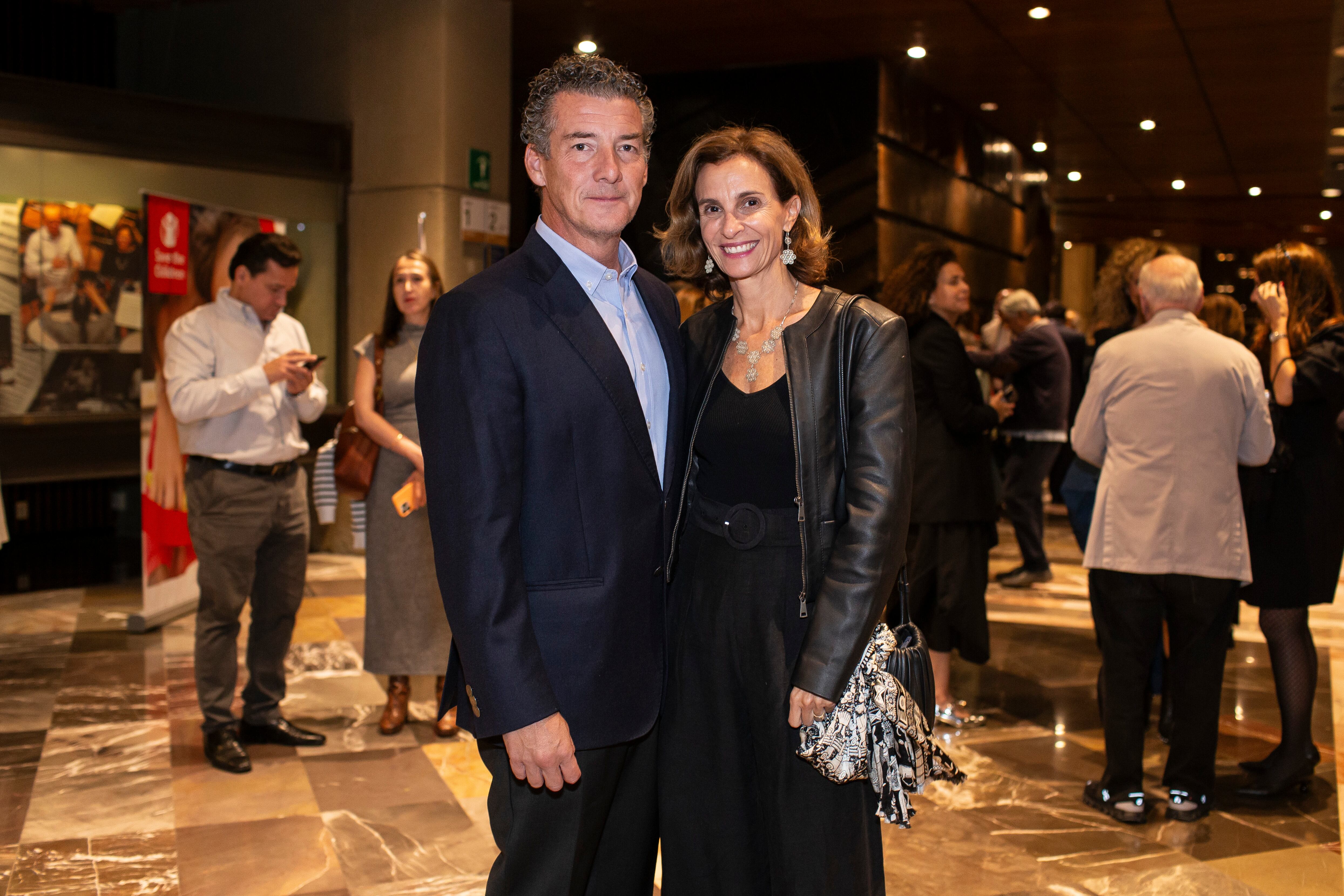 Alejandro y Pilar Pintado. (Foto: Esteban Torreblanca)