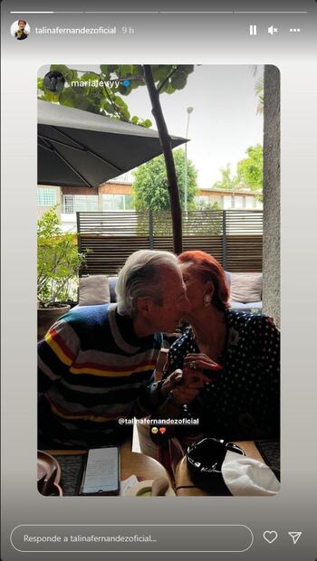 Talina Fernández, de 77 años, recibe anillo de su novio José Manuel