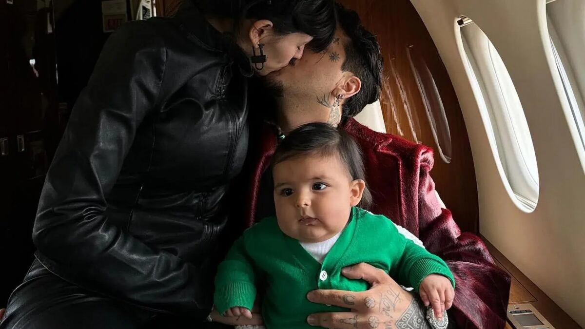 Tras la separación de Christian Nodal y Cazzu, la pequeña Inti se quedó bajo el cuidado de la cantante / Foto: Instagram