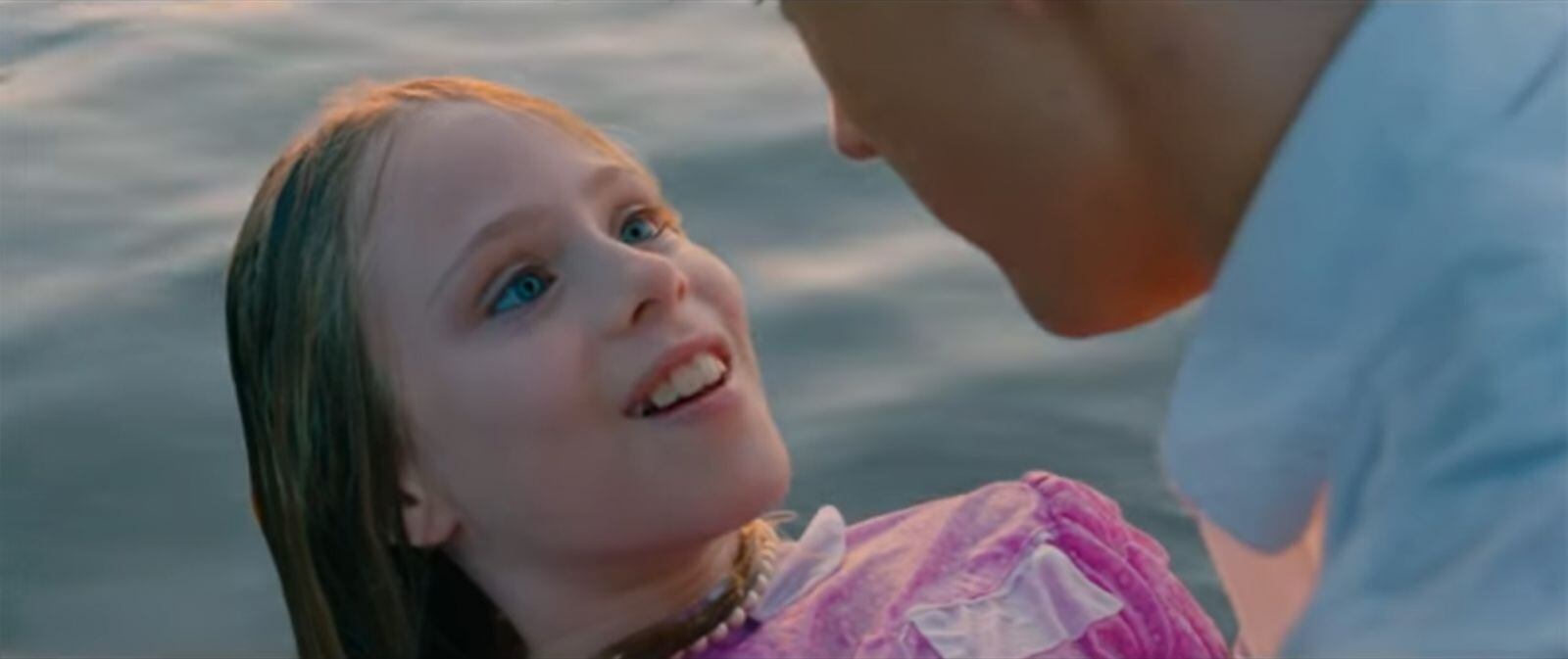 Las primeras imágenes de Loreto Peralta en la película "La Sirenita"