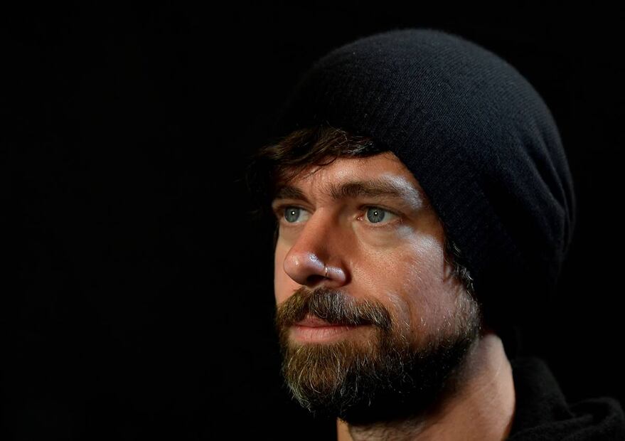 Twitter supera los mil millones de dólares en ingresos y Jack Dorsey planea mudarse a África