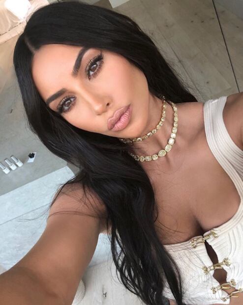 Kim Kardashian demanda a una app de belleza por utilizar su imagen 