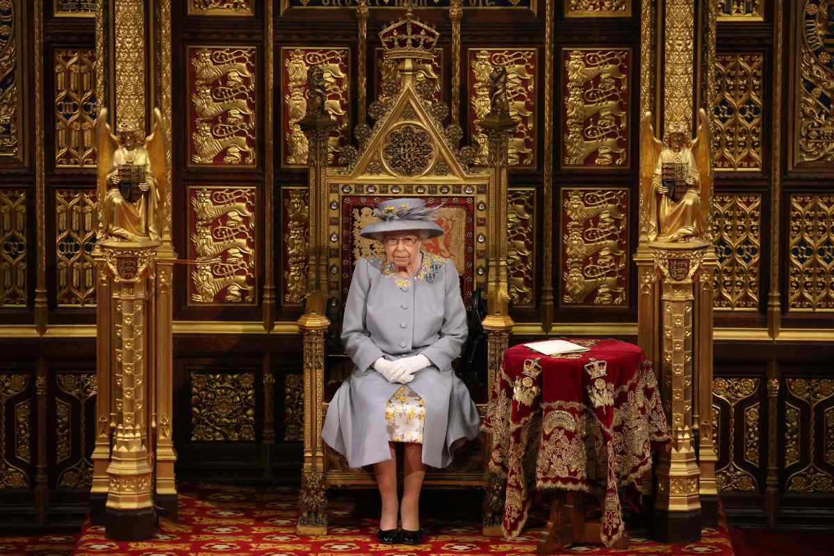 La reina Isabel II faltará a la apertura del parlamento británico por problemas de movilidad