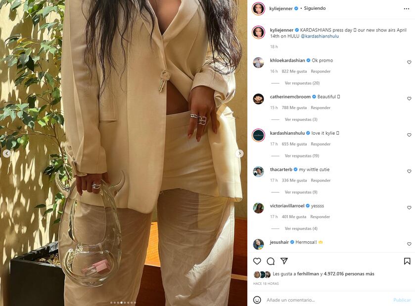 Kylie Jenner presume un bolso de cristal soplado con valor de 55 mil pesos: el must-have del momento