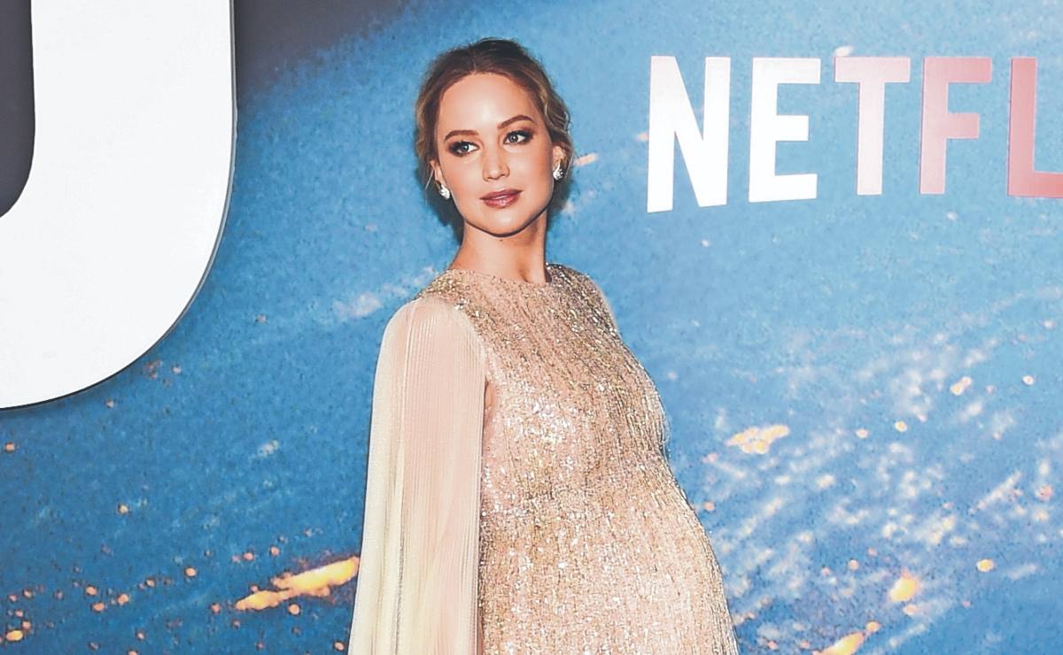 Jennifer Lawrence le da la bienvenida a su primer hijo