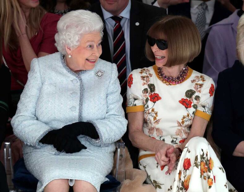 El guardarropa de la reina Isabel II, el más documentado desde su nacimiento