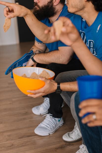 Hasta mil pesos gastará un mexicano en botanas para ver el Super Bowl 